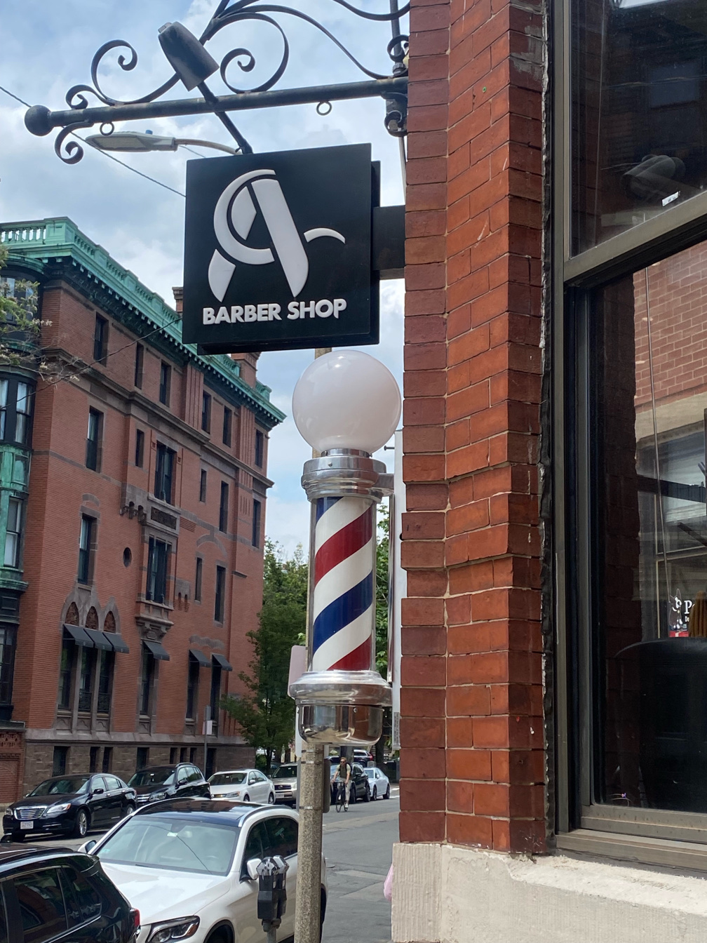 Barbershops Near Me in Quincy  Find Best Barbers Open Near You!